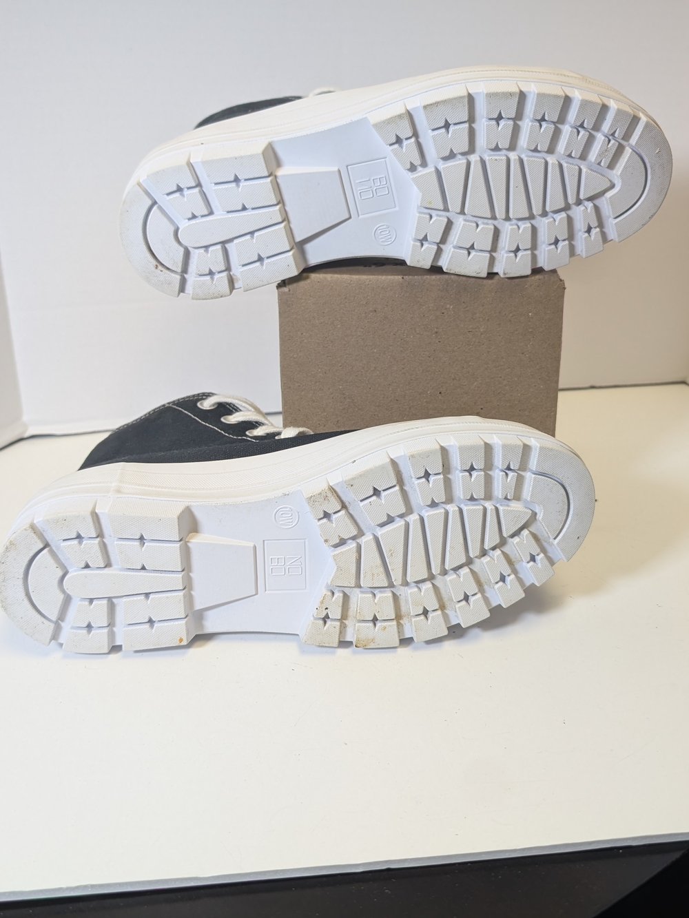 No Boundaries Black and White High-Top Platform Sneakers - Picture 6 of 8